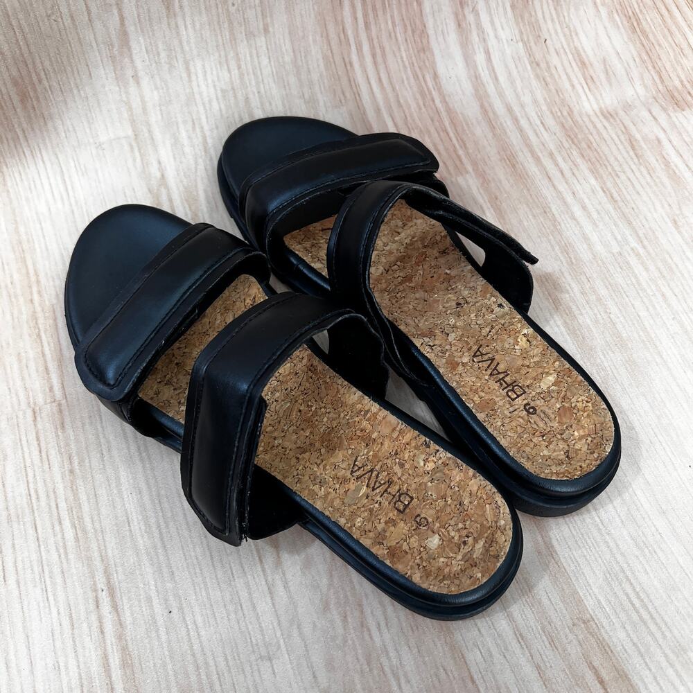 Bhava Vegan Leather Casual Sandal in Black Size 5 - Picture 2 of 10